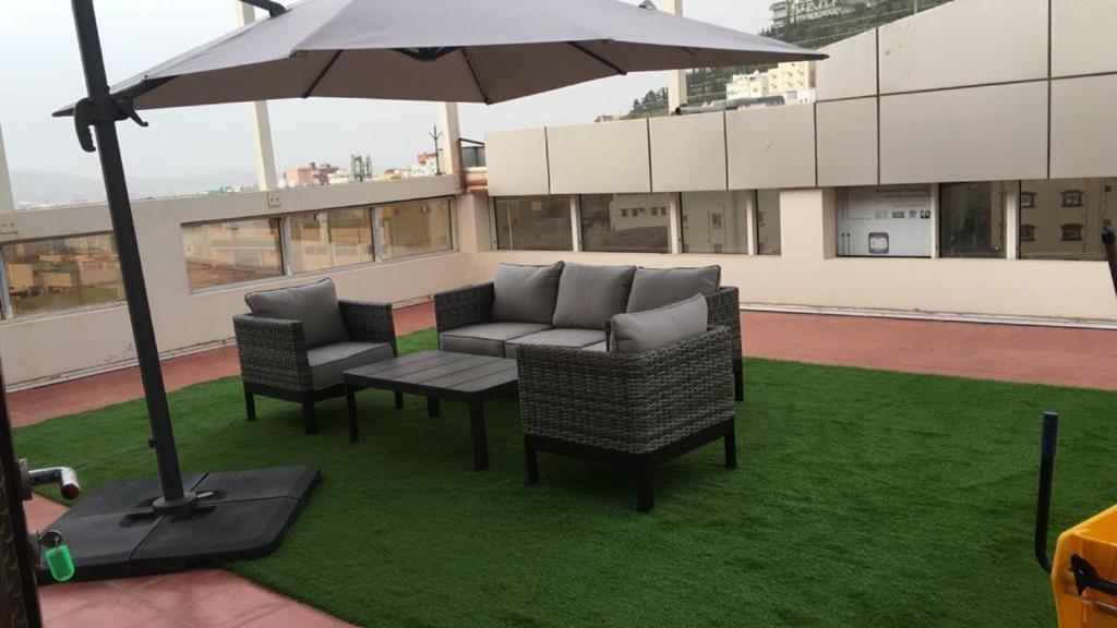 Dar Telal Hotel Suites Абха Екстериор снимка