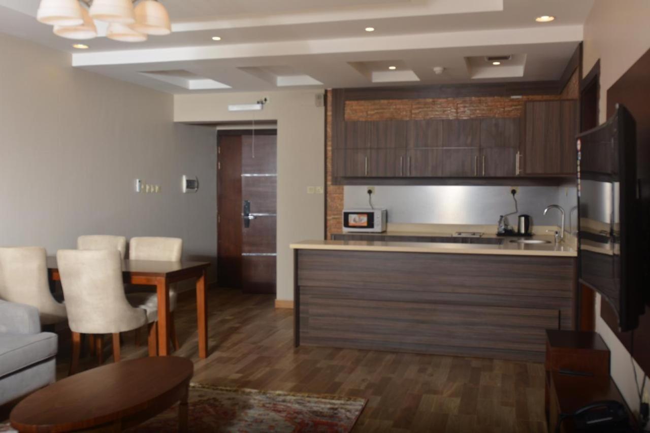Dar Telal Hotel Suites Абха Екстериор снимка